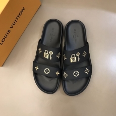 Louis Vuitton Slippers